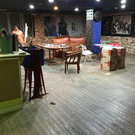 K Motel Тегу Екстериор снимка