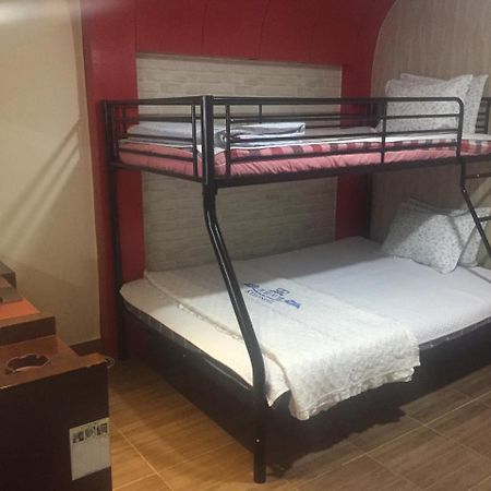 K Motel Тегу Екстериор снимка