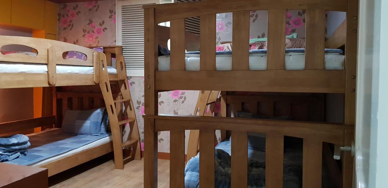 K Motel Тегу Екстериор снимка